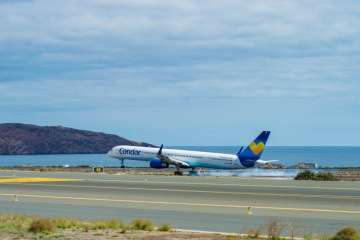  Gando congrega a 65 aficionados a la fotografía aeronáutica (Foto Antonio Rico)
